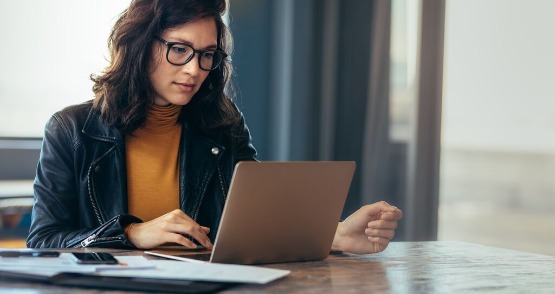 worker using laptop