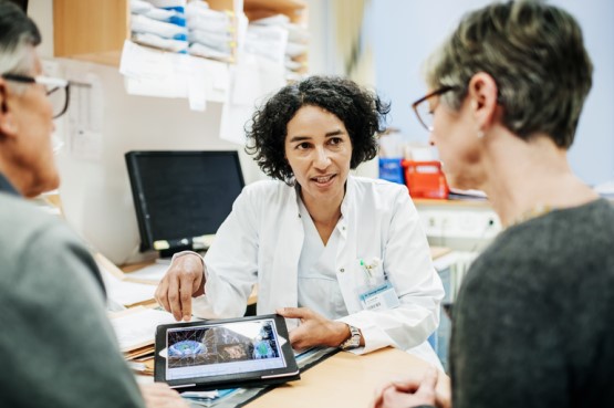 patient discussing things with a doctor
