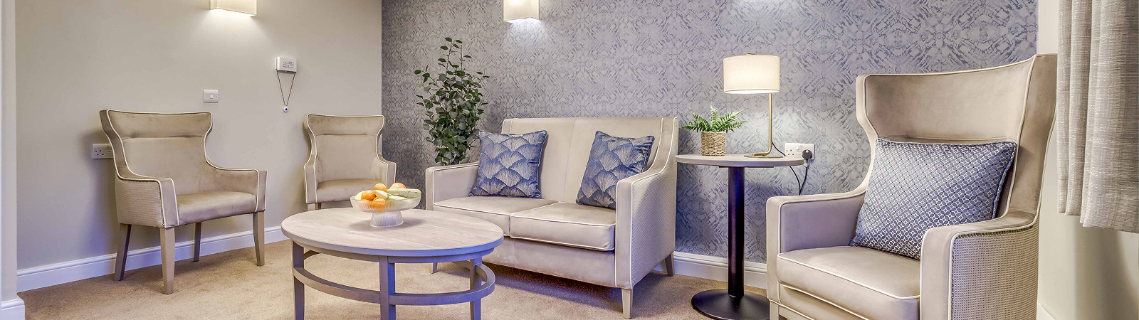 Queensmount care home lounge