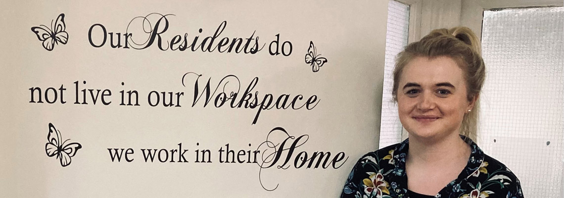 Wall quotation with Lady