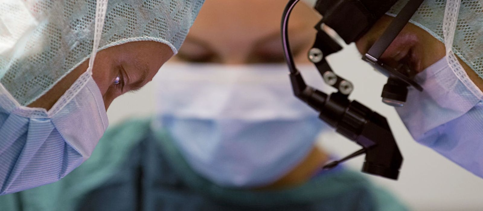 An image of surgeons performing an operation